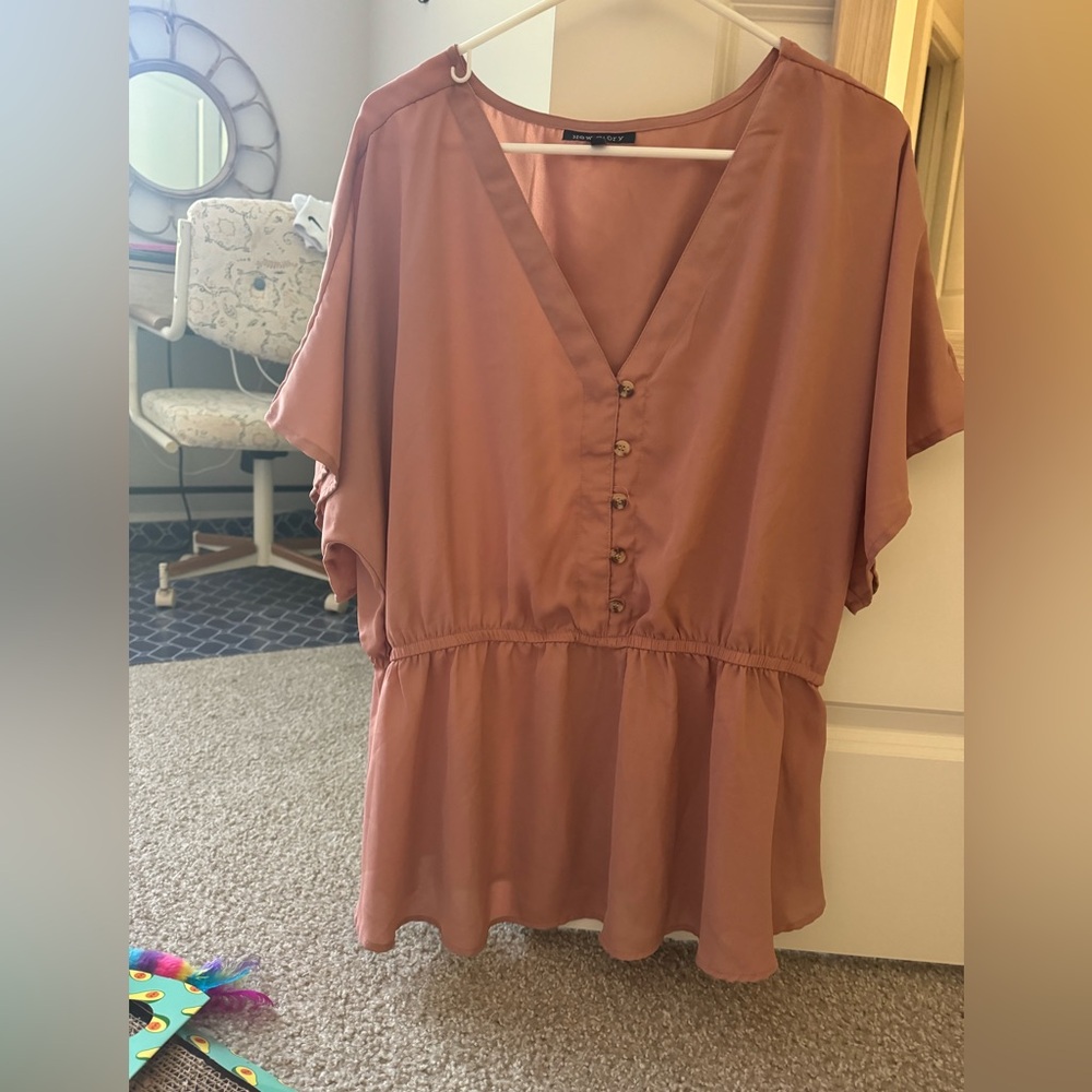 Beautiful blush color top- new